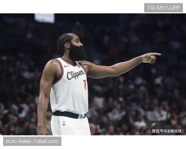 快船失去哈登后进攻零散 伦纳德单核模式难敌火箭 快船失去哈登后进攻零散 伦纳德单核模式难敌火箭