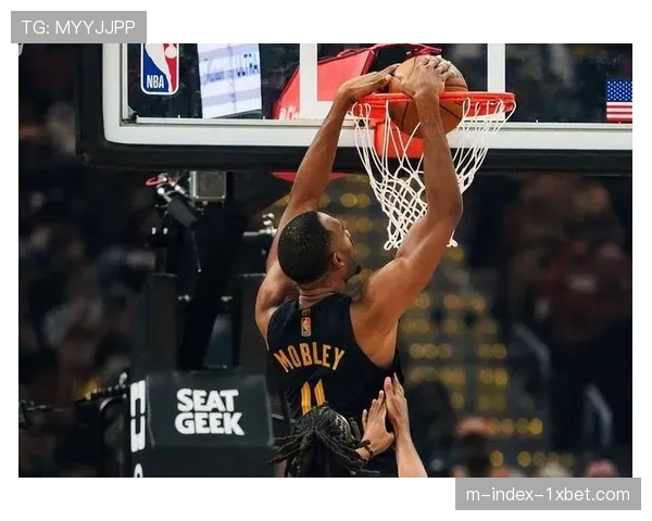 骑士内线双塔战术执行 莫布利阿伦禁区统治力压制篮网